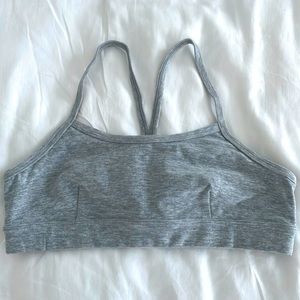 ALO Yoga gray Gratitude Bra size Medium